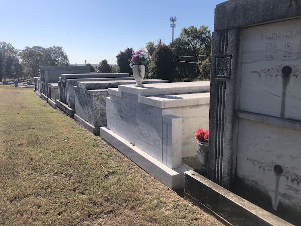 South View Cemetery Association grounds