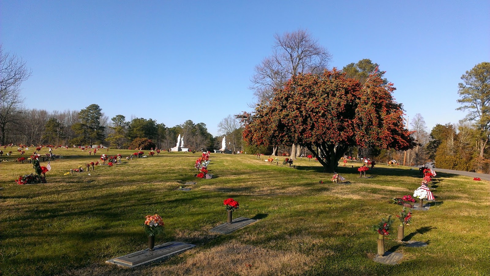 Southlawn Memorial Park cemetery grounds and headstones