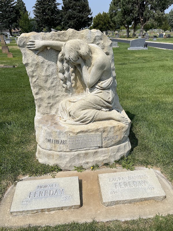 Spanish Fork City Cemetery grounds