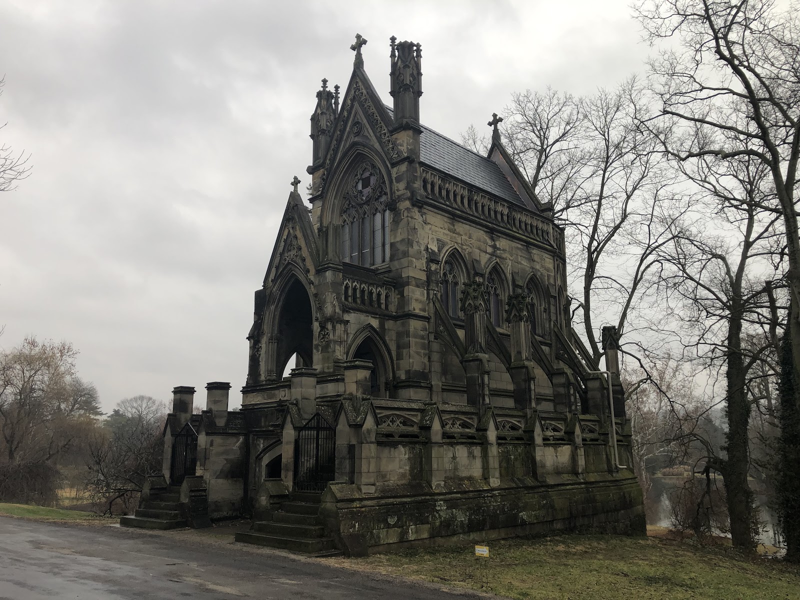 Spring Grove cemetery grounds and headstones