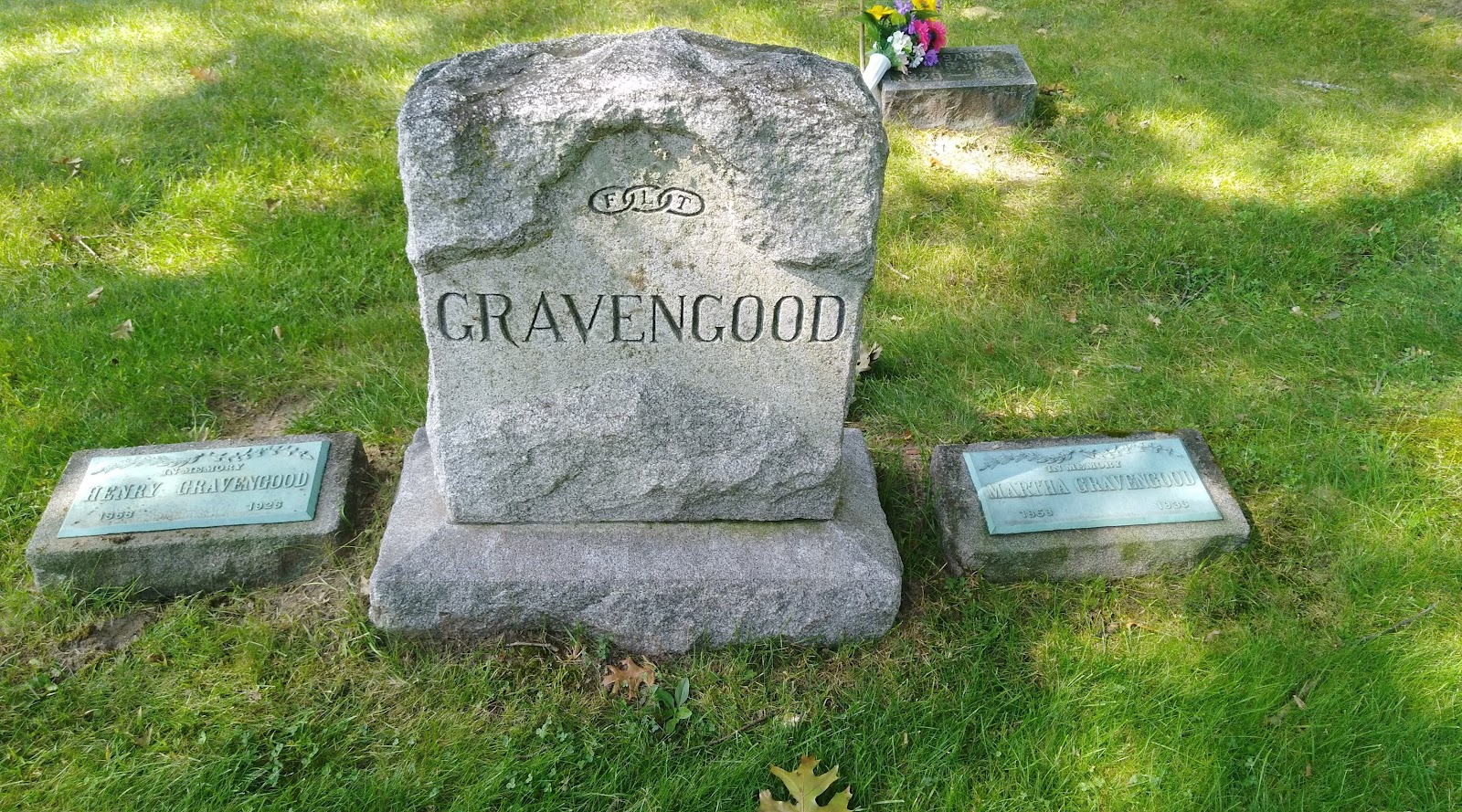 Spring Lake Cemetery cemetery grounds and headstones