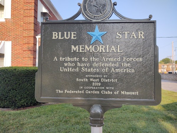Springfield National Cemetery grounds