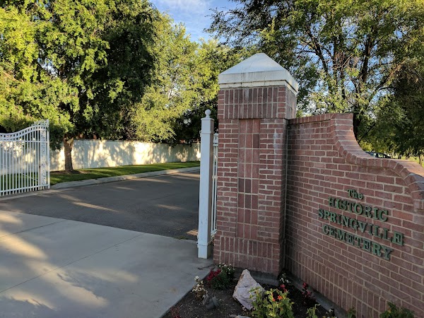 Springville City Cemetery grounds