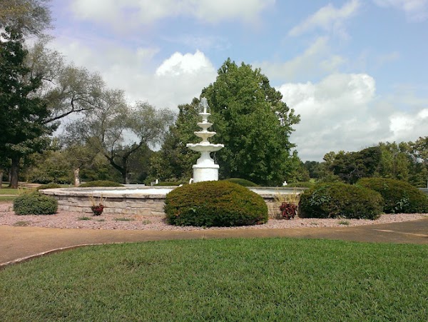 St. Francois Memorial Park grounds