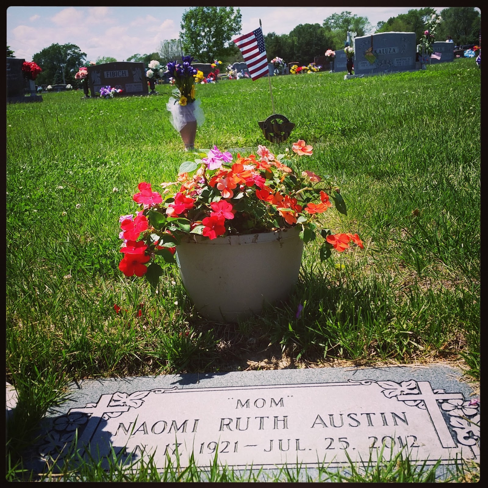 St John Kanty Cemetery cemetery grounds and headstones