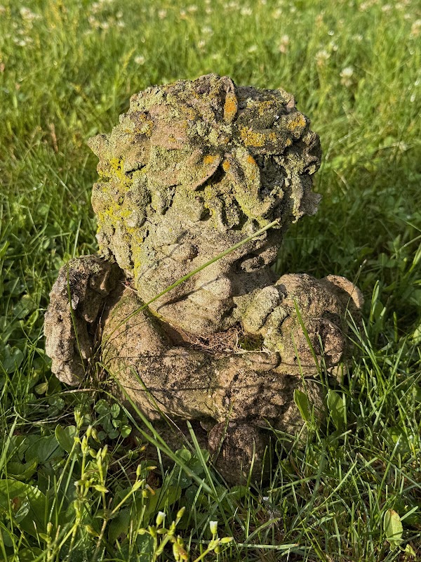 St John's Cemetery grounds
