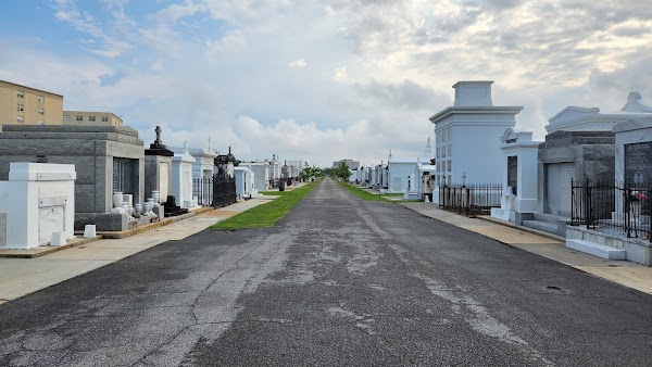 St. Louis Cemetery No. 3 grounds