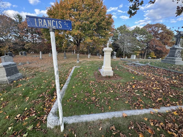 St Mary Cemetery grounds