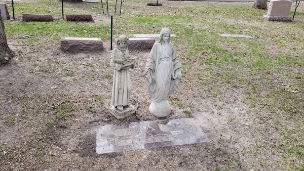 St. Mary of the Lake Cemetery grounds