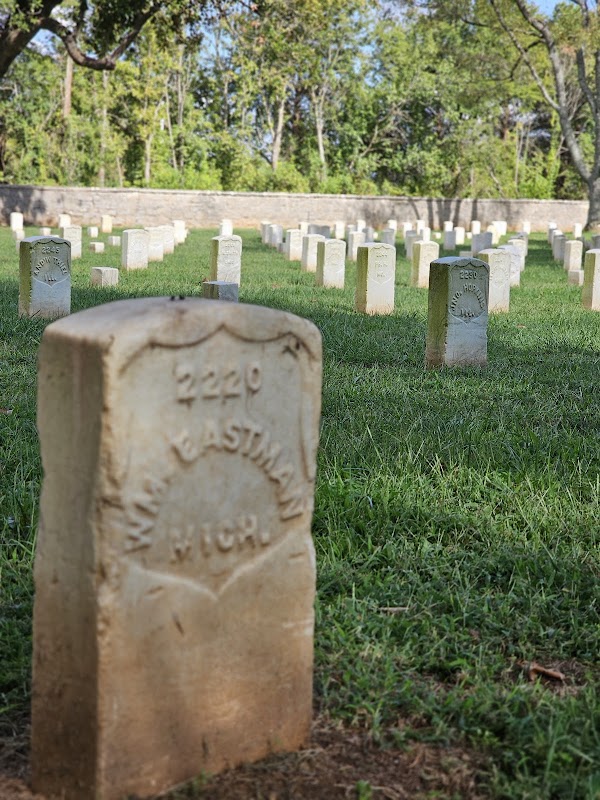 Stones River National Cemetery grounds