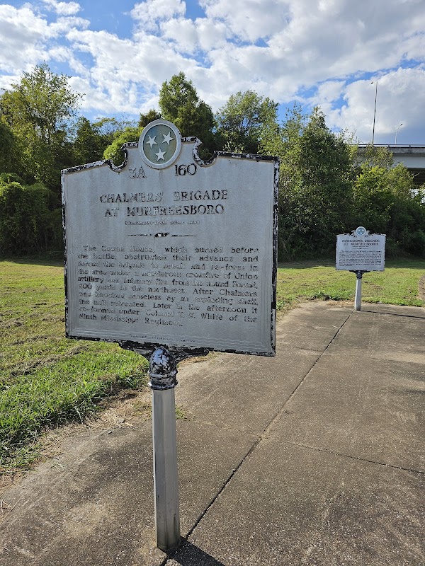 Stones River National Cemetery grounds