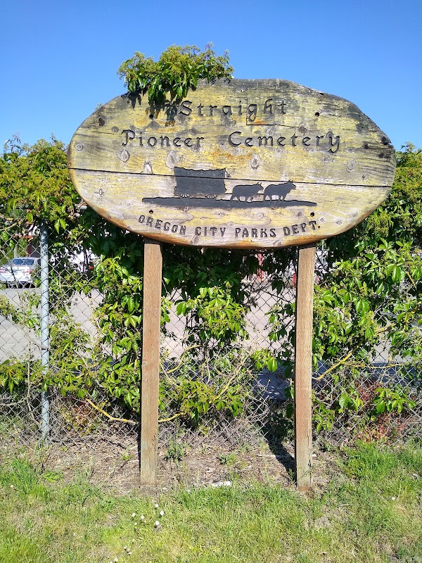 Straight Pioneer Cemetery grounds