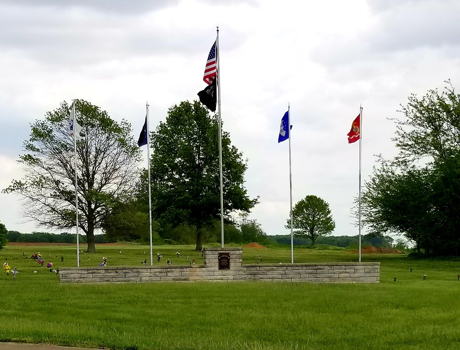 Sugarland Memory Gardens