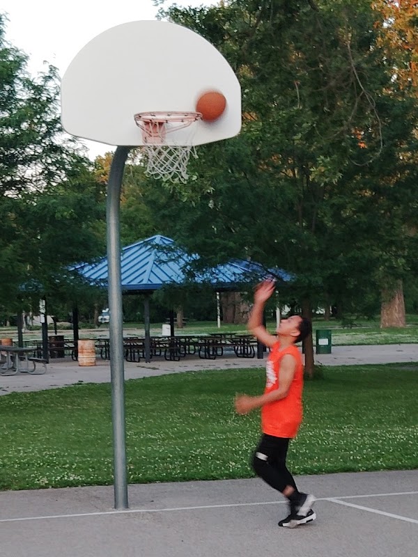 Sullivan Memorial Park grounds
