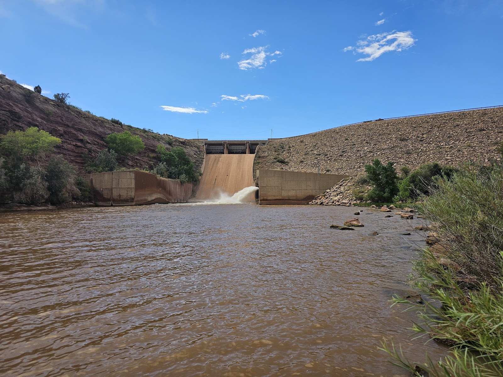 Sumner Lake State Park cemetery grounds and headstones