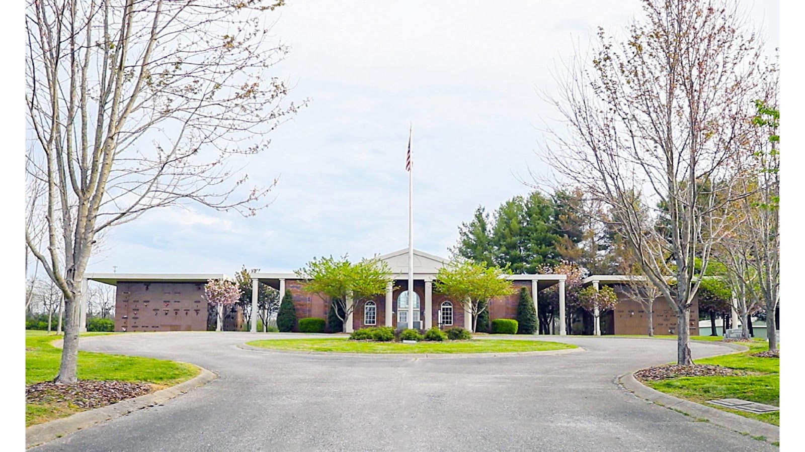 Sumner Memorial Gardens headstone and grounds
