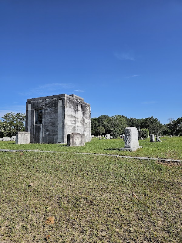 Sumter Cemetery grounds