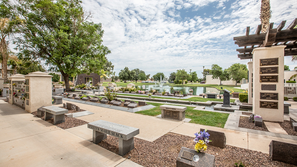 Sunland Memorial Park, Mortuary & Cremation Center grounds