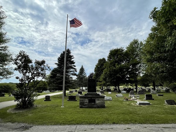 Sunnyside Cemetery grounds