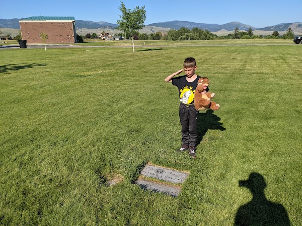 Sunset Cemetery Funeral Home And Crematory grounds