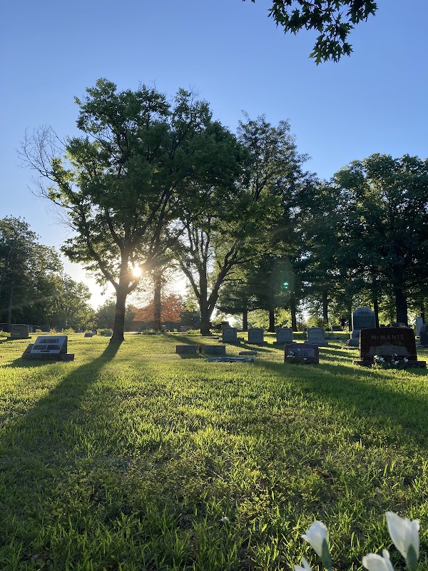 Sunset Cemetery grounds
