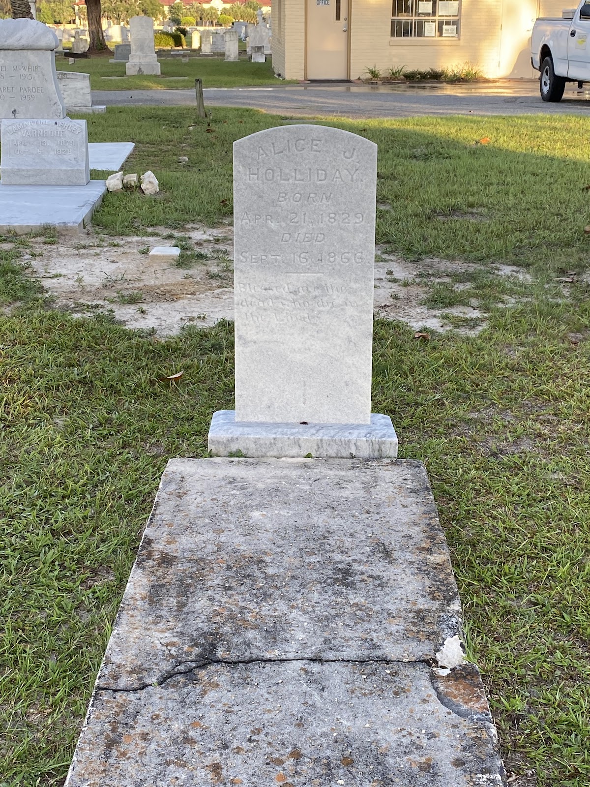 Sunset Hill Cemetery cemetery grounds and headstones