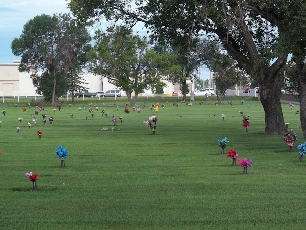 Sunset Memorial Gardens grounds