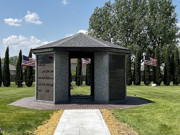 Sunset Memorial Gardens grounds
