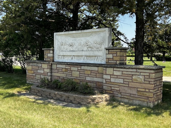 Sunset Memorial Gardens grounds
