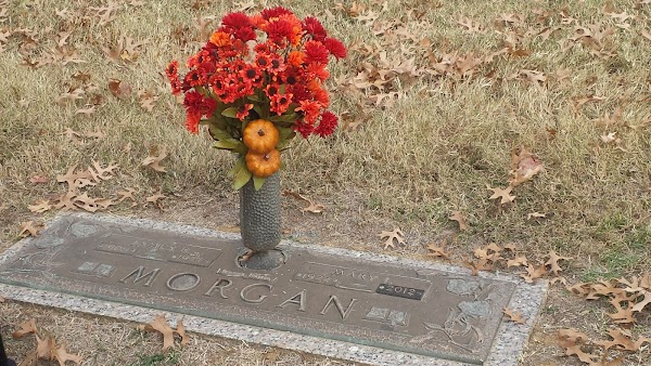 Sunset Memorial Gardens & Mausoleum grounds