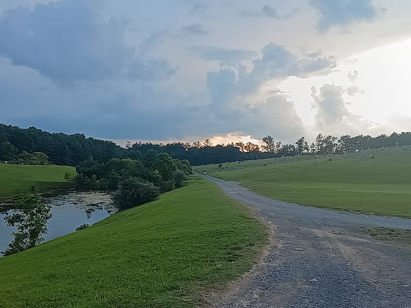 Sunset Memorial Park grounds