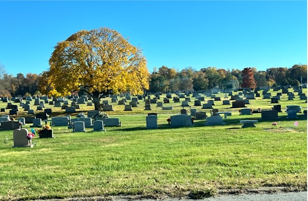 Sunset Memorial Park grounds
