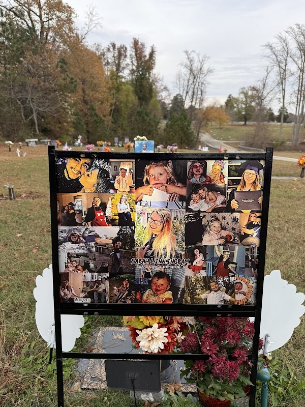 Sunset Memorial Park grounds