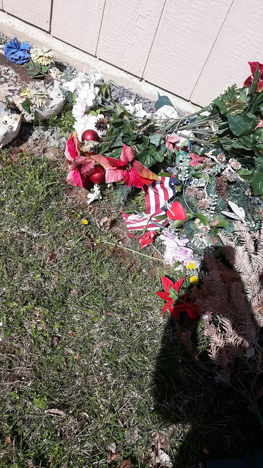 Sunset Memorial Park cemetery grounds and headstones