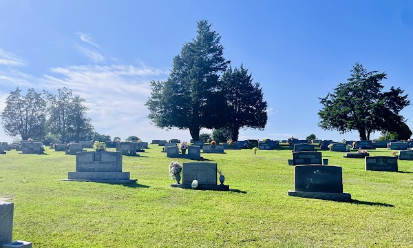 Sunset Memorial Park grounds