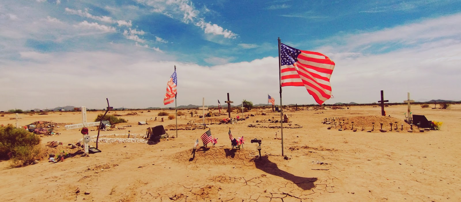 Sweetwater Cemetery cemetery grounds and headstones