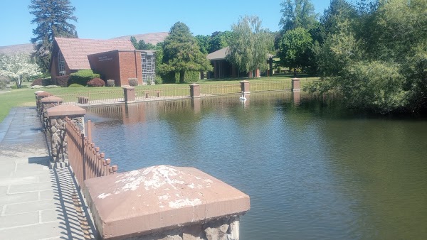 Terrace Heights Memorial Park grounds