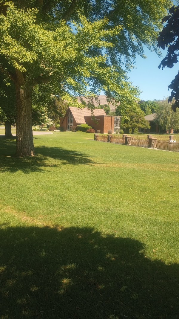 Terrace Heights Memorial Park grounds