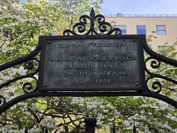 Third Cemetery of the Spanish- Portuguese Synagogue grounds