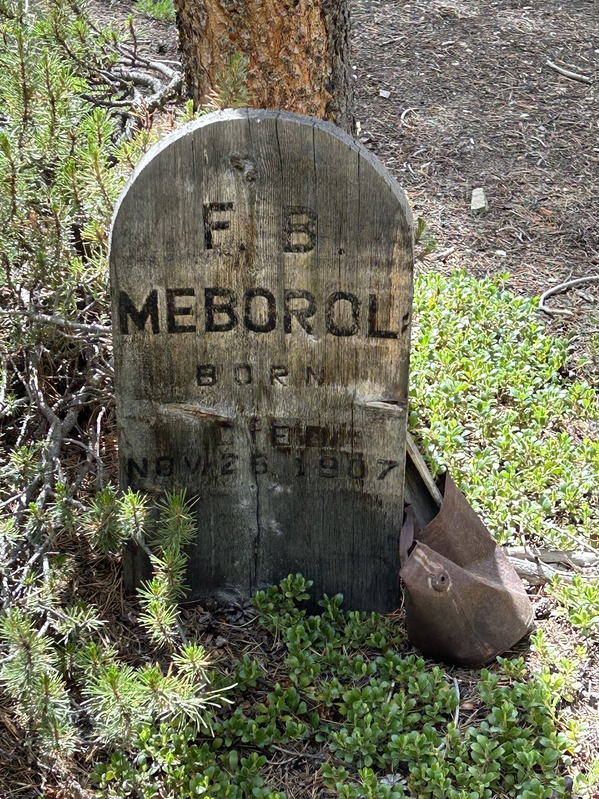 Tincup Cemetery cemetery grounds and headstones