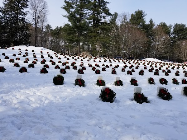 Togus National Cemetery (East) grounds