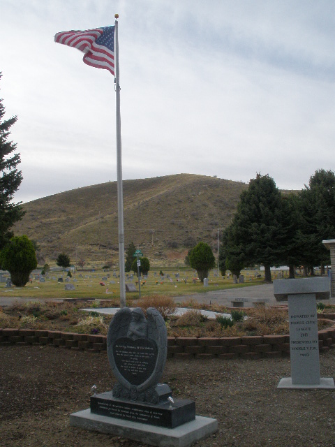 Tooele City Cemetery grounds