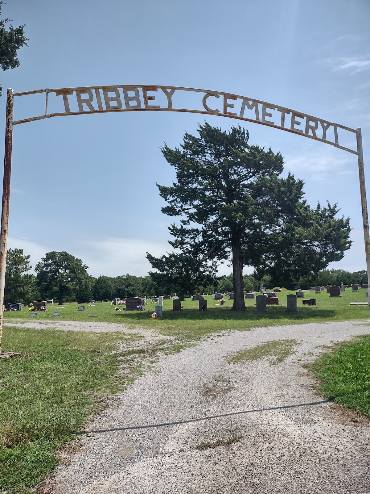 Tribbey Cemetery cemetery grounds and headstones