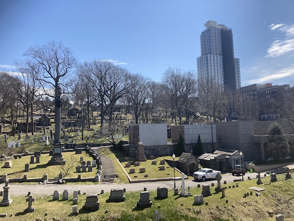 Trinity Church Cemetery and Mausoleum grounds
