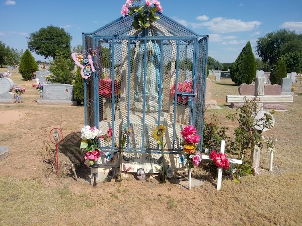 Tucumcari Memorial Park grounds