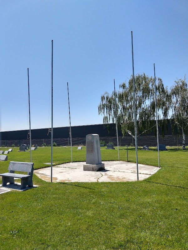 Twin Falls Cemetery grounds