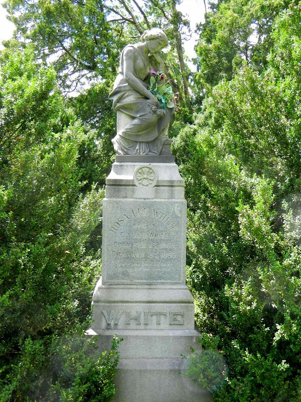Union Cemetery grounds