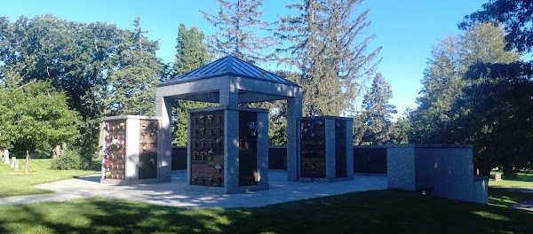 Union Cemetery grounds