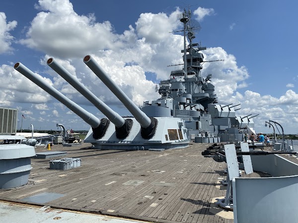 USS ALABAMA Battleship Memorial Park grounds