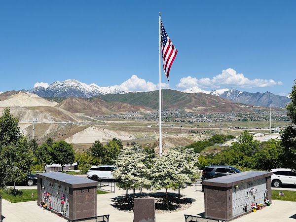 Utah Veterans Cemetery & Memorial Park grounds
